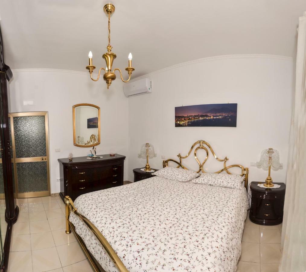Casa Luna نابولي المظهر الخارجي الصورة